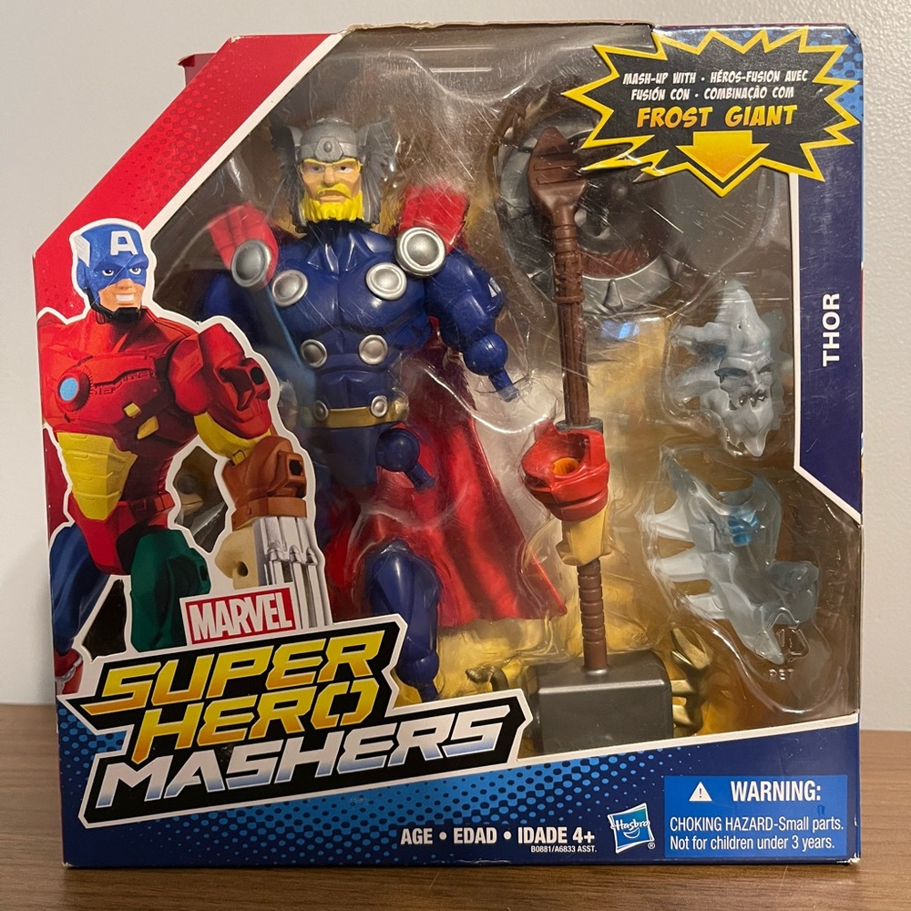 COLLECTABLE Marvel Super Hero Mashers Thor